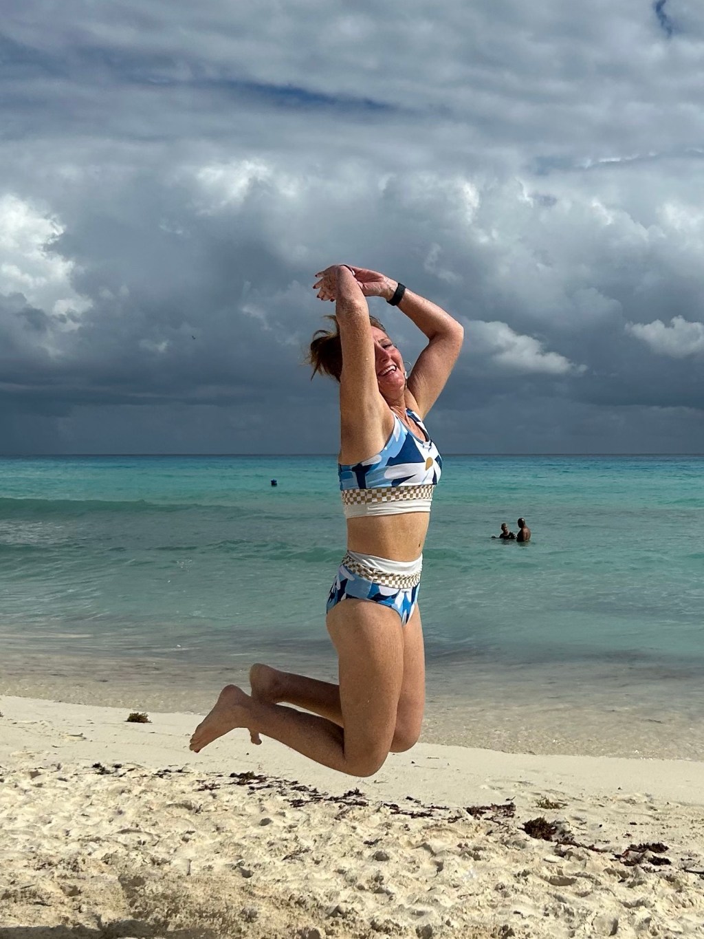 🎶 ITS ALL ABOUT THOSE ABS, ‘BOUT THOSE&nbsp;ABS🎶…💪